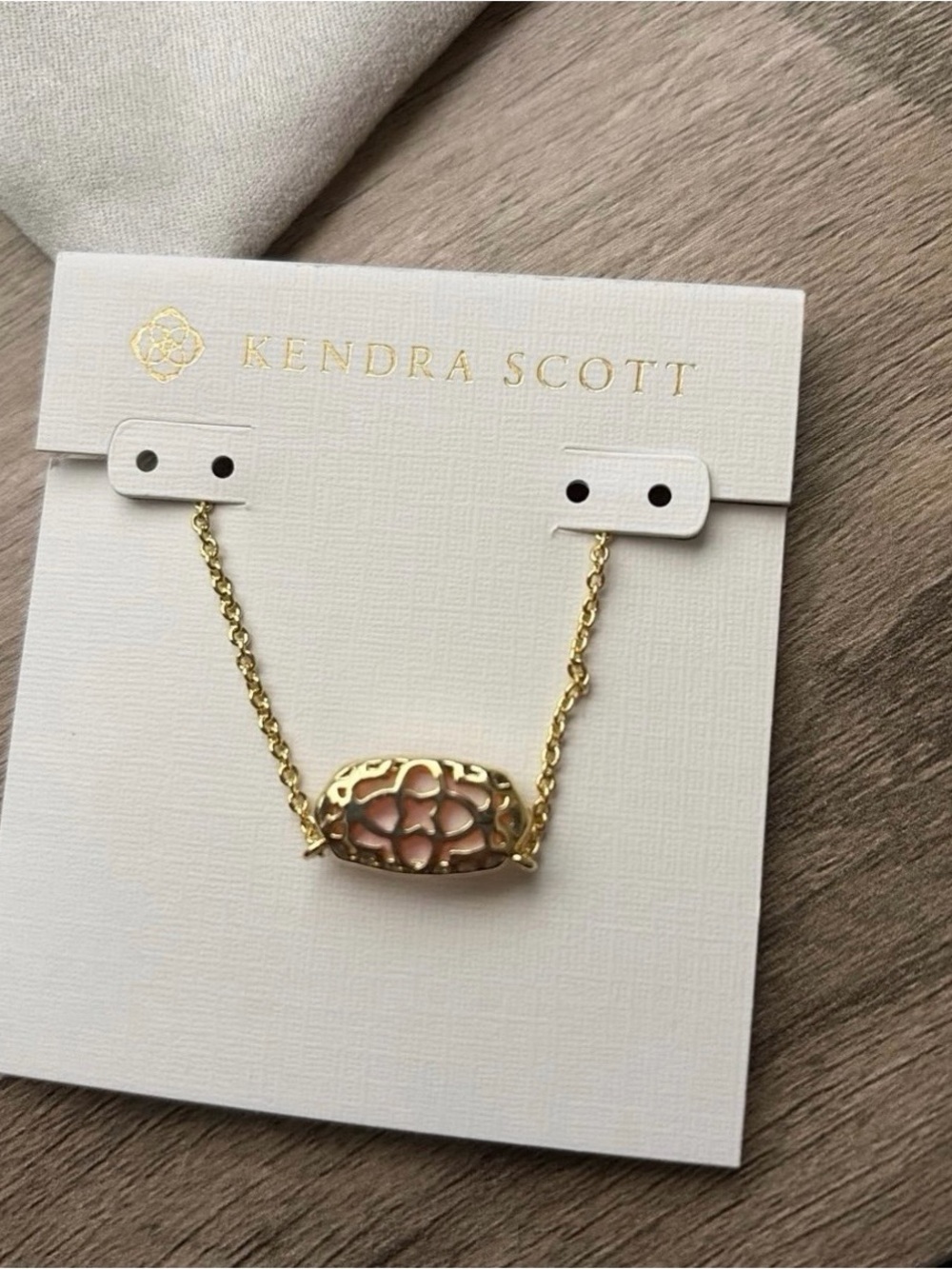 Kendra Scott Elisa Necklace - Picture 7 of 9